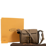 Discover the Tod's Brown T Classic Mini Shoulder Bag, a timeless accessory that combines style and functionality. Available now at Labellov.