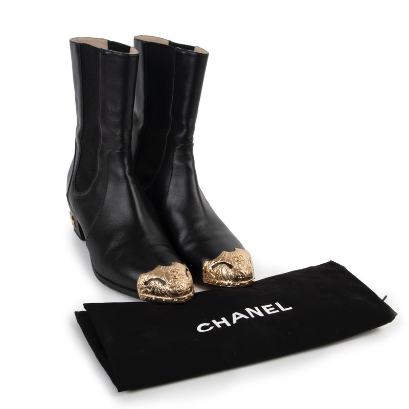 Chanel Pre-Fall 2014 Boots, Chanel Métiers D'art 2014 boots, Chanel 2014 boots, Chanel A14 boots, Chanel gold metal boots