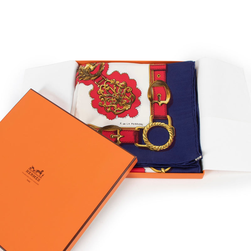Shop safe online at Labellov in Antwerp this 100% authentic second hand Hermès Multicolor Silk Cuiveries Scarf