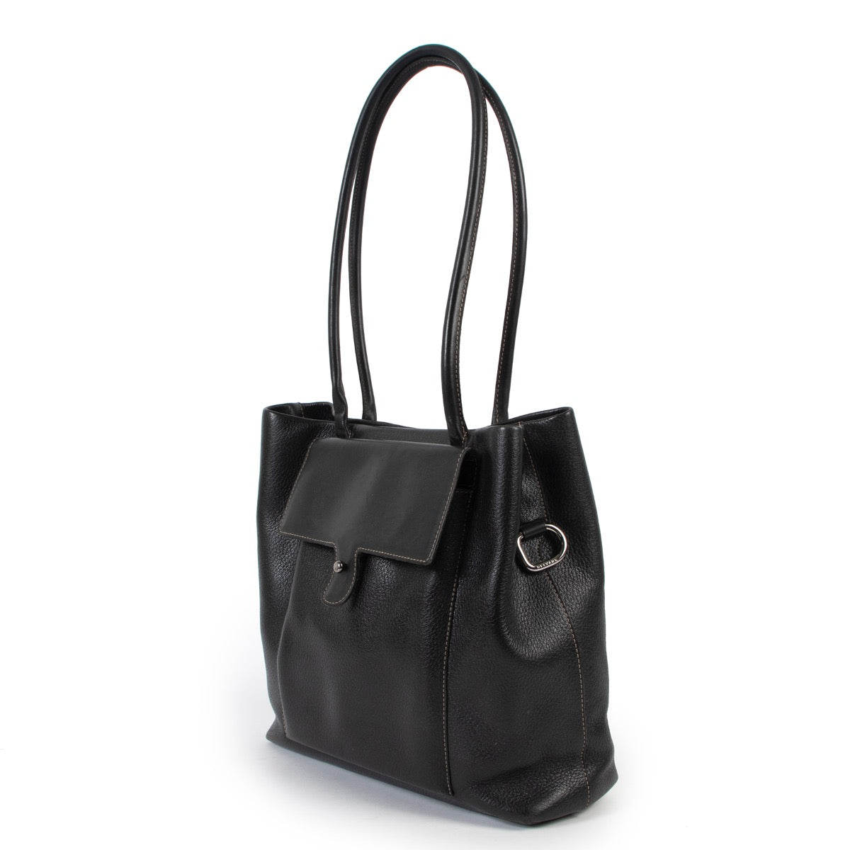 Shop safe online at Labellov in Antwerp this 100% authentic second hand Deux De Delvaux Black Leather Shoulder Bag