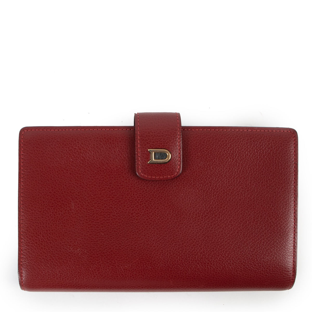 Shop safe online at Labellov in Antwerp this 100% authentic second hand Delvaux Red Leather Wallet