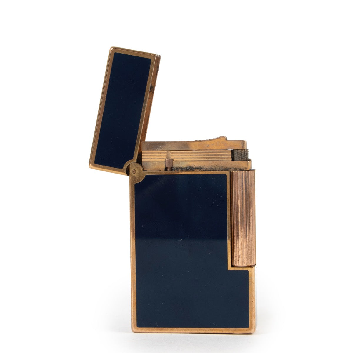 Shop safe online at Labellov in Antwerp this 100% authentic second hand Dupont Dark Blue Lighter