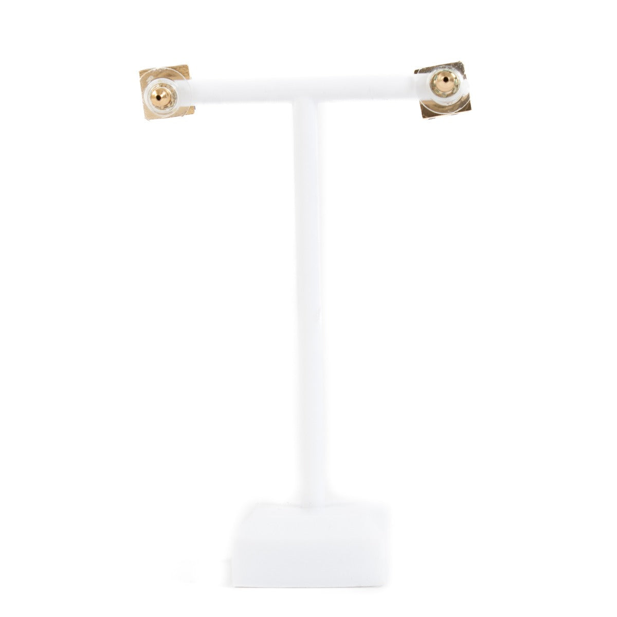 Shop safe online at Labellov in Antwerp, Brussels and Knokke this 100% authentic second hand Chanel Yellow Square Stud Earrings