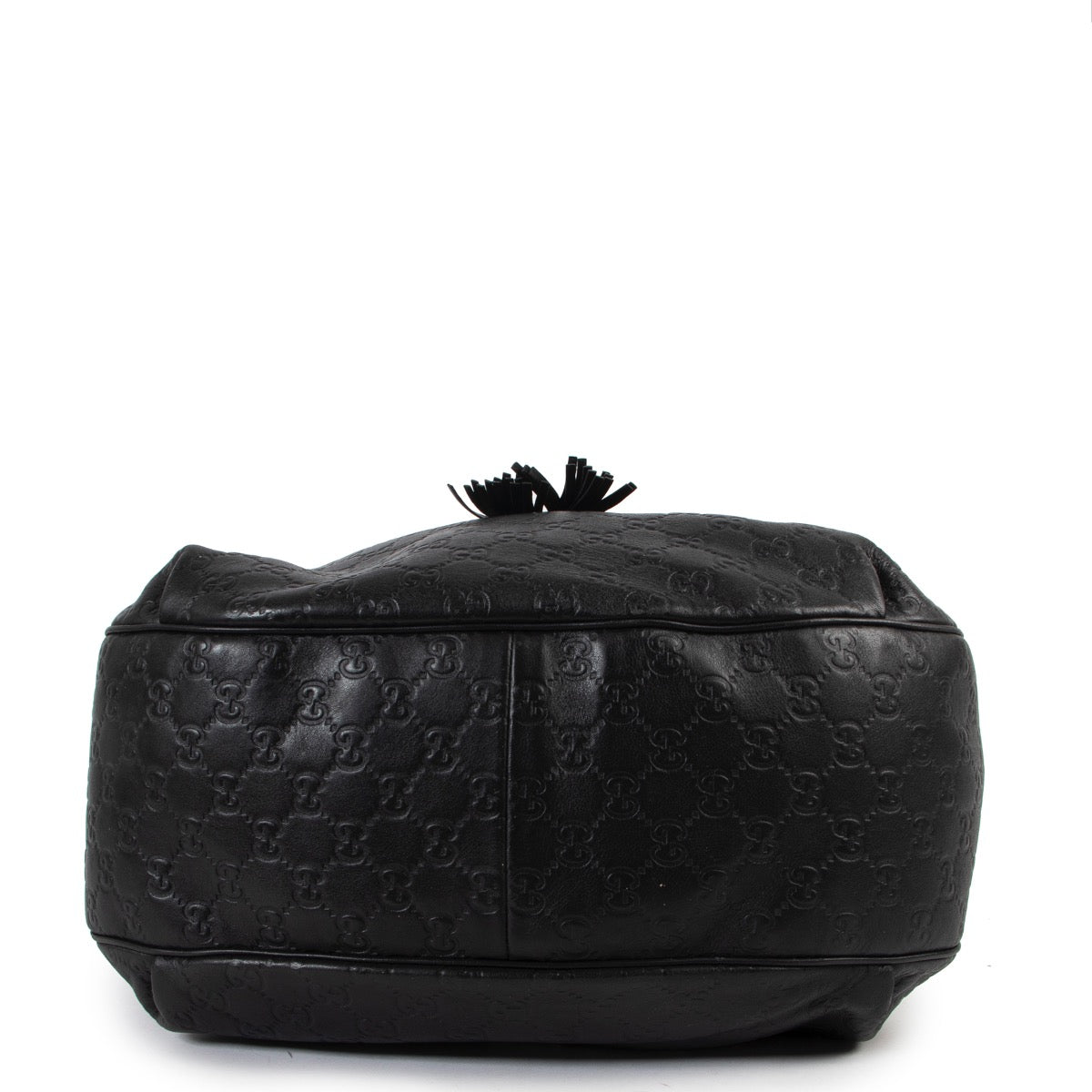 Shop safe online at Labellov in Antwerp this 100% authentic second hand Gucci Black Guccissima Leather Emily Hobo Shoulder Bag