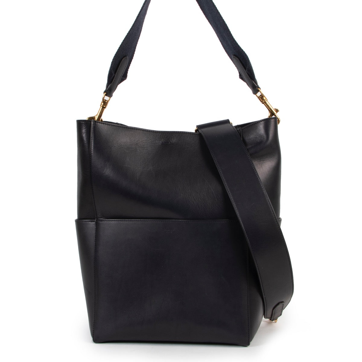 Buy an authentic second hand Celine Navy Blue Sangle Bucket Bag in very good condition at Labellov.