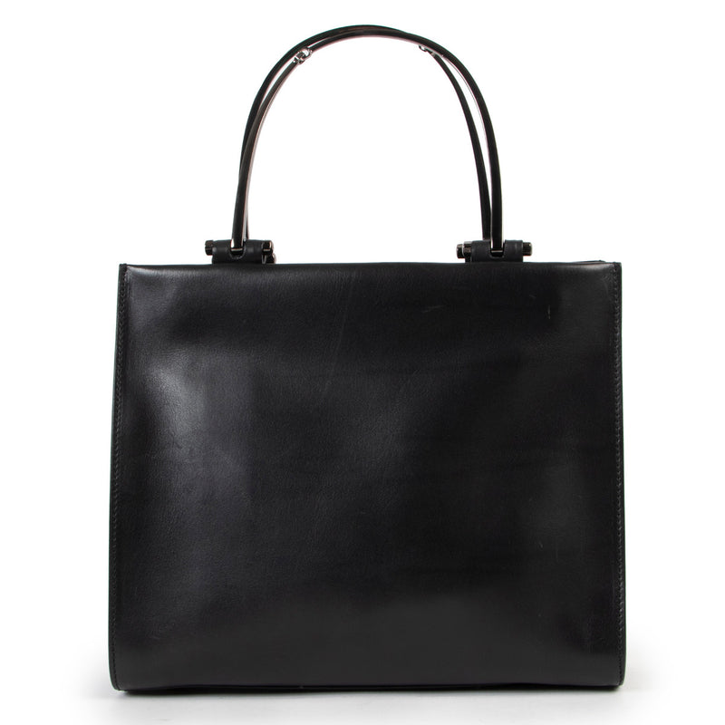 Gucci Black Leather Metal Handle Bag for the best price at Labellov secondhand luxury in Antwerp