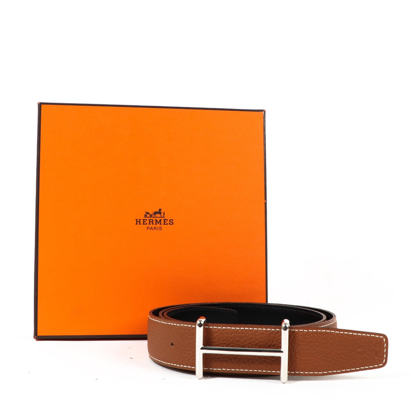 Shop safe online at Labellov in Antwerp, Knokke or Brussels this 100% authentic second hand Hermès Gold and Black Reversible Belt - size 85