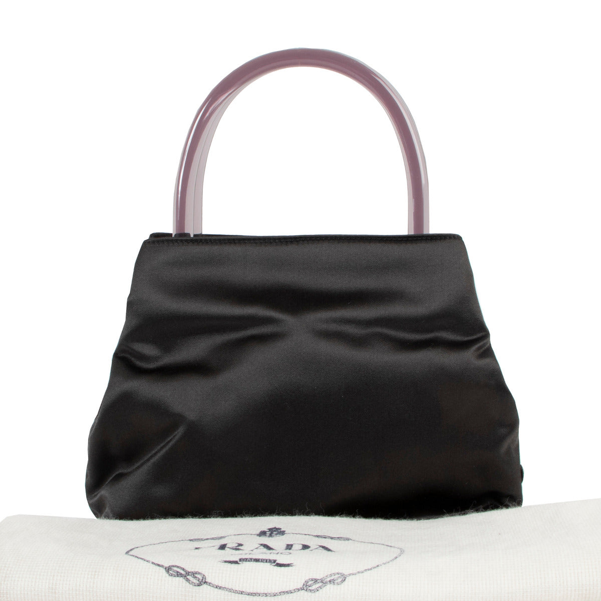 pour le meilleur prix chez Labellov à Anvers Prada Black Satin Top Handle