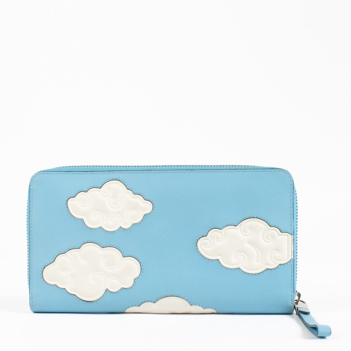 Shop 100% authentic second hand Delvaux Dans Les Nuages Wallet on Labellov.com
