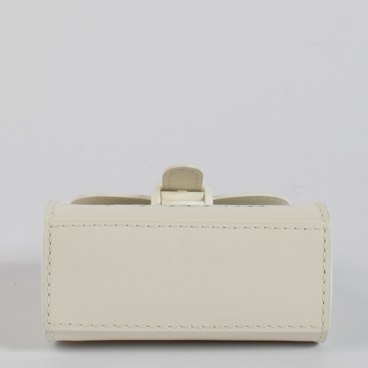 Delvaux Ivory Miniatures Brillant L'Humour Charm avec Chaîne