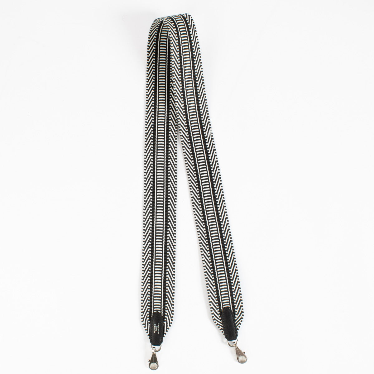 Shop 100% authentic second hand Hermès Black Sangle Cavale 50 mm on Labellov.com