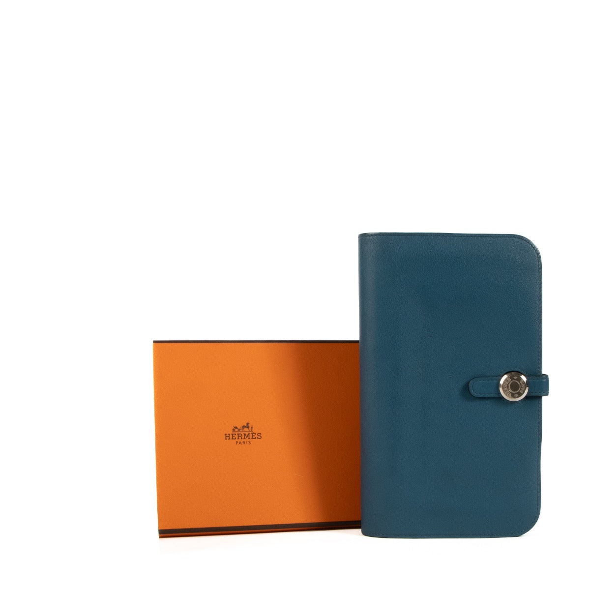 shop 100% authentic second hand Hermès Dogon Duo Cobalt Swift Wallet on Labellov.com