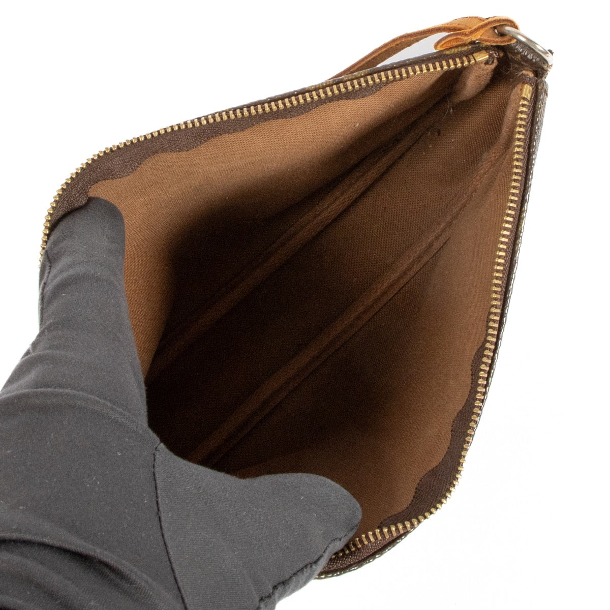 Shop 100% authentic second-hand Louis Vuitton Monogram Pochette Accessoires Shoulder Bag on Labellov.com