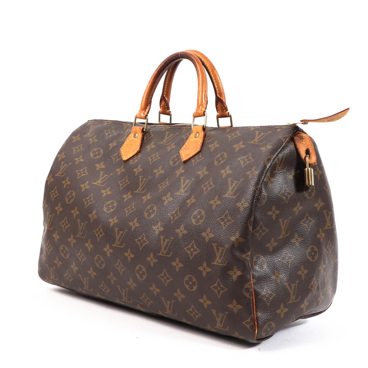 Buy an authentic second hand Louis Vuitton Monogram Speedy 40 in very good condition at Labellov.com