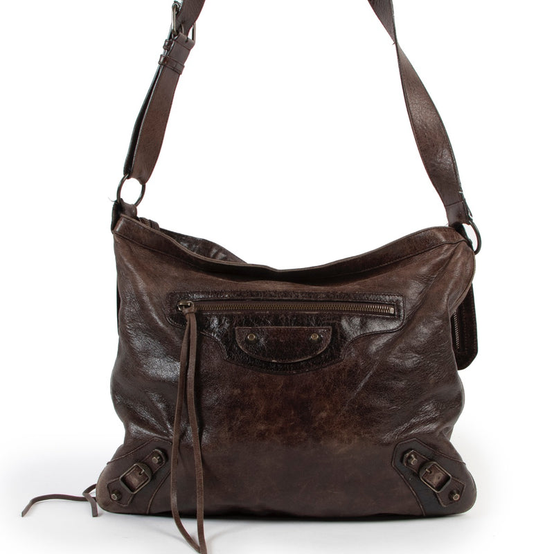 Shop safe online at Labellov in Antwerp this 100% authentic second hand Balenciaga Brown Flat Messenger Crossbody Bag