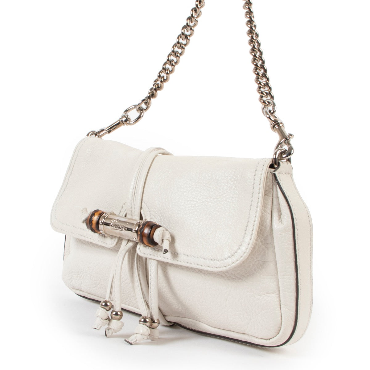 Shop safe online at Labellov in Antwerp this 100% authentic second hand Gucci Ivory White Leather Croisette Shoulder Bag