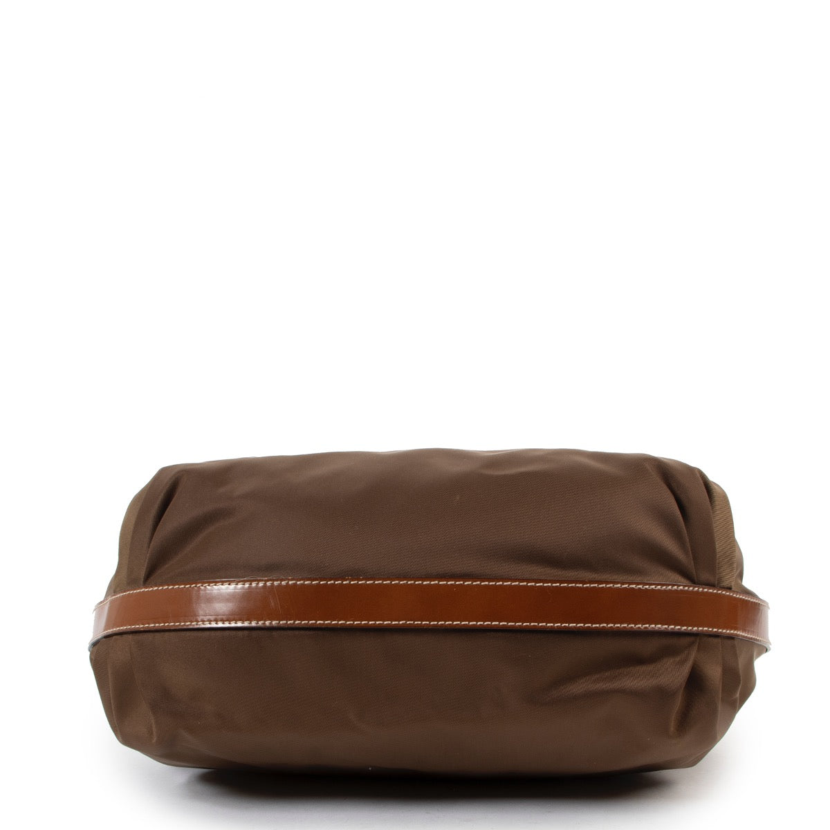 Shop safe online at Labellov in Antwerp this 100% authentic second hand Prada Brown Nylon Shoulder Bag
