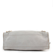 Shop safe online at Labellov in Antwerp this 100% authentic second hand Balenciaga City Gris Glacé Shoulder Bag in very good condition.