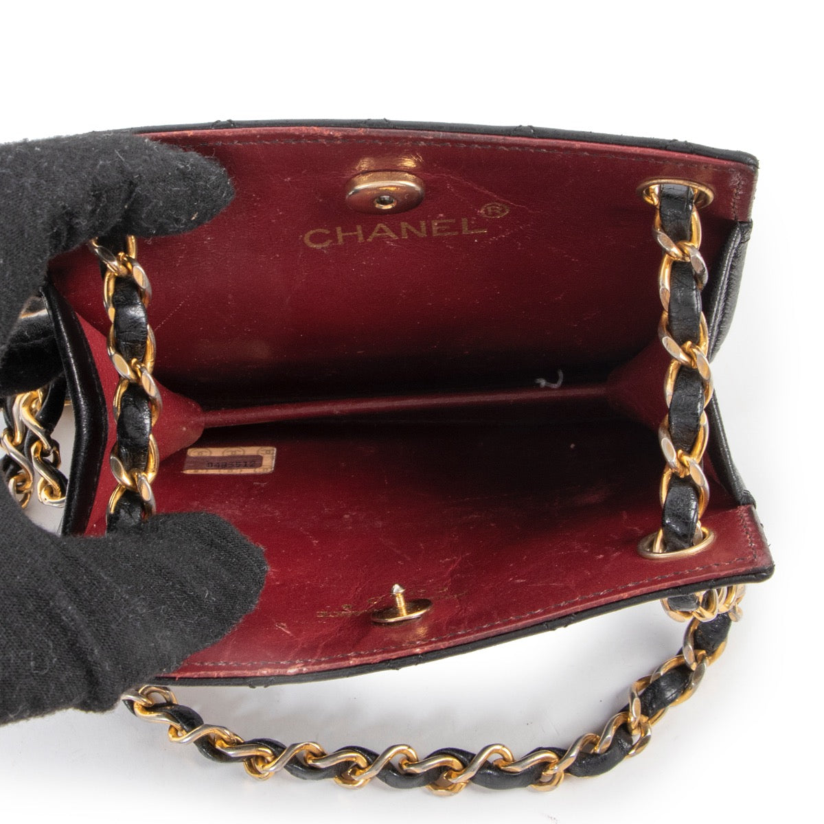 Buy an authentic second hand Chanel Black Diamond Quilted Squared Shoulder bag in good condition at Labellov.