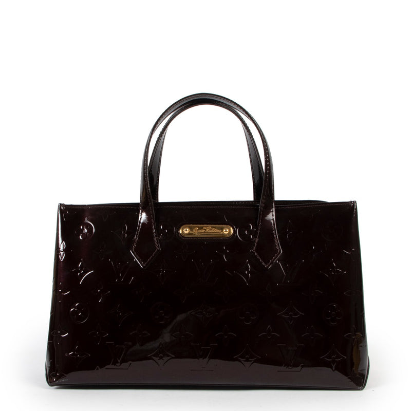 Shop authentic second hand designer luxury Louis Vuitton Amarante Monogram Vernis Wilshire PM Bag at Labellov.