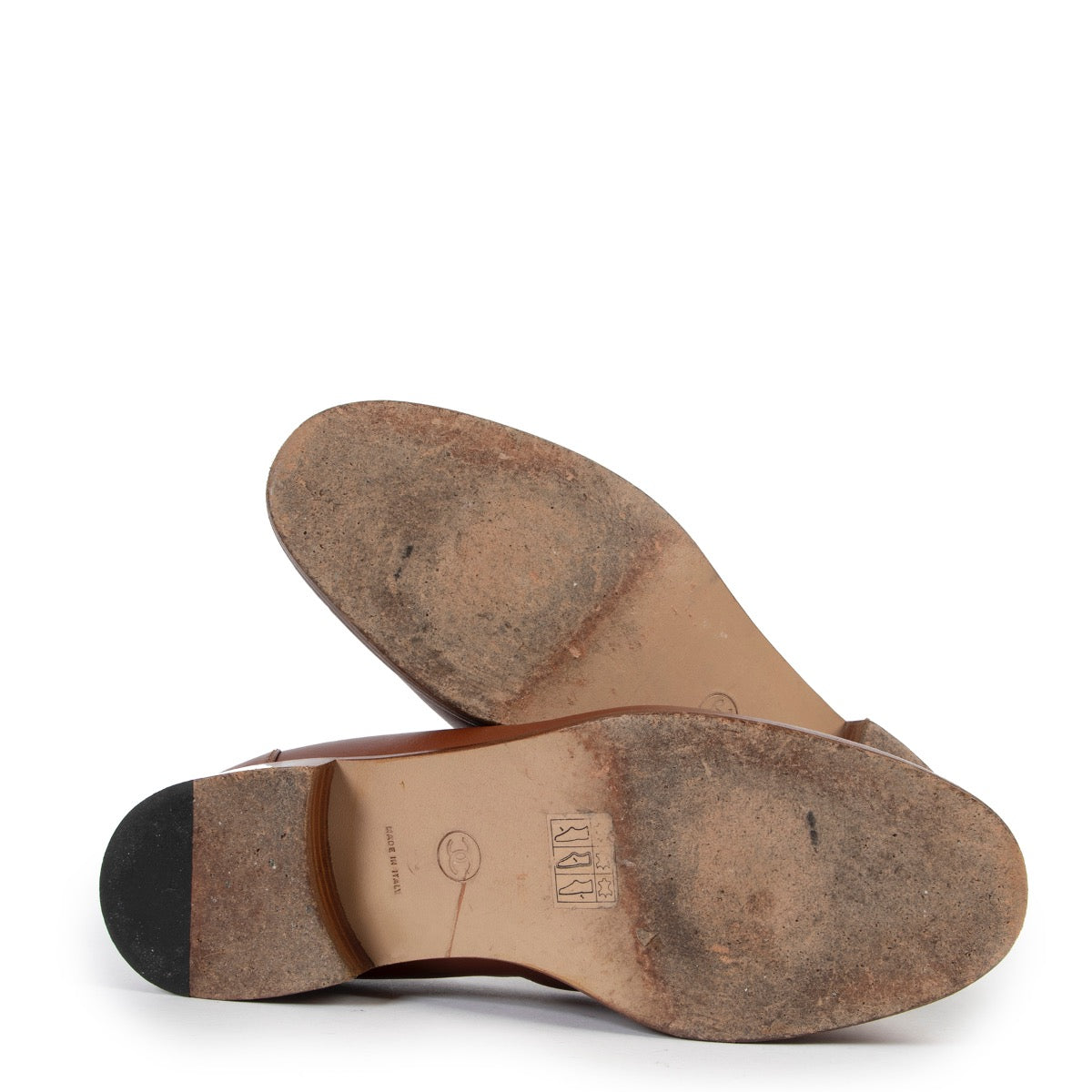 Buy an authentic pair of second hand Chanel Cognac Leather Loafers - Size 39 in good condition at Labellov.