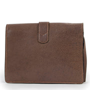 Shop safe online at Labellov in Antwerp this 100% authentic second hand Gucci Brown Vintage Clutch