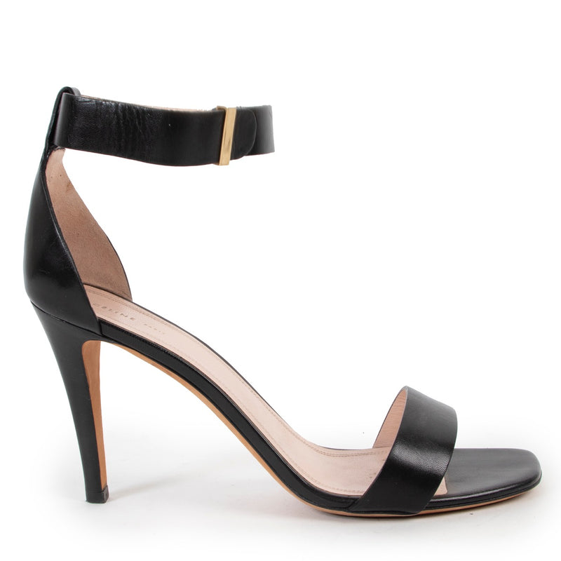 Shop safe online at Labellov in Antwerp this 100% authentic second hand Celine Black Heel Sandals - Size 40