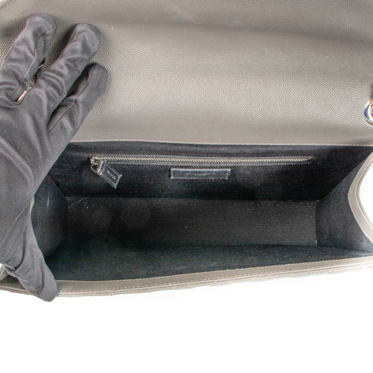 shop 100% authentic second hand Saint Laurent Large Grey Envelope Bag on Labellov.com