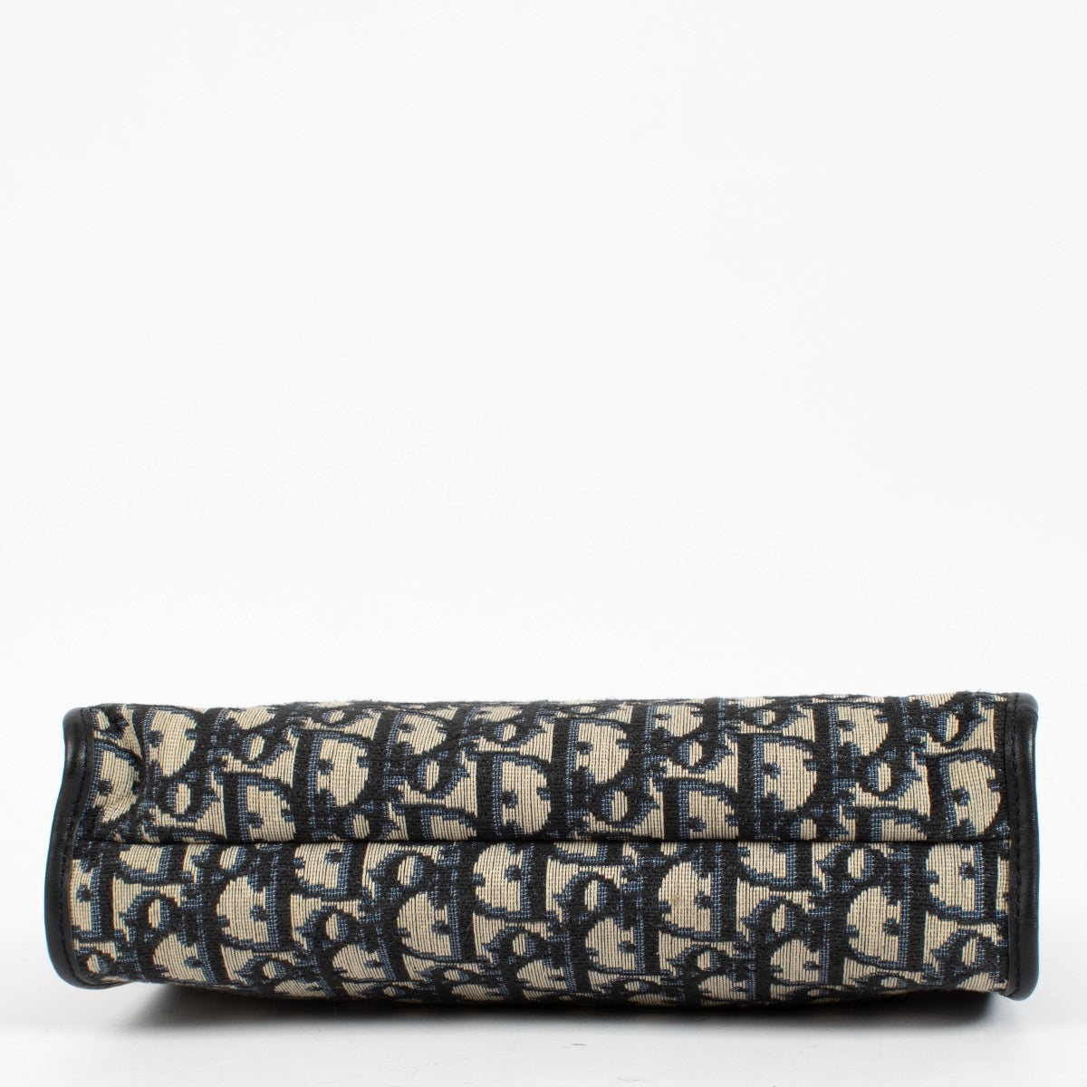 Shop 100% authentic secondhand Christian Dior Blue Oblique Clutch on Labellov.com