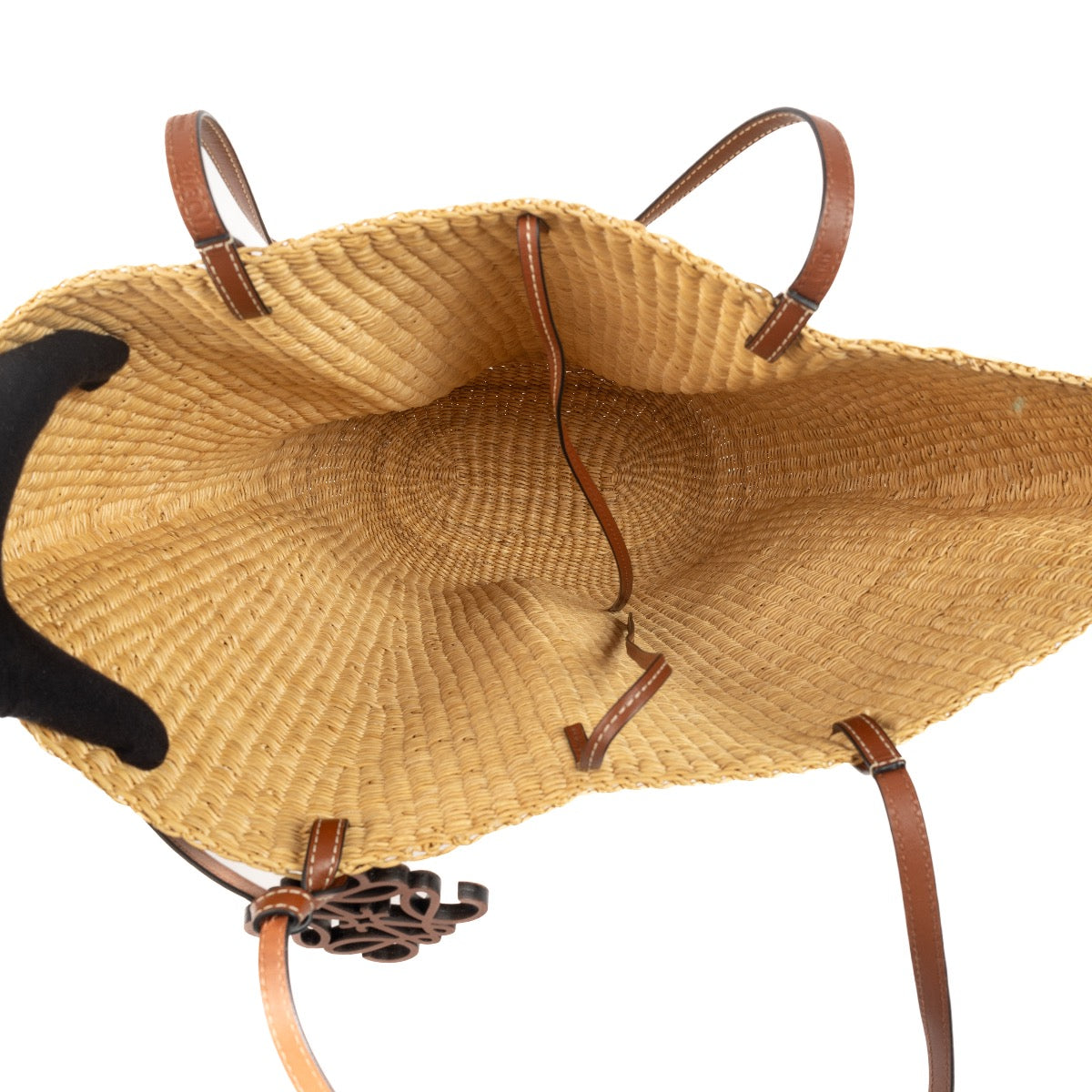 Shop 100% authentic second-hand Loewe Shell Basket Bag on Labellov.com