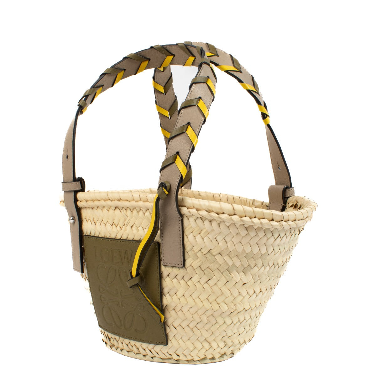 buy 100% authentic pre loved Loewe Beige Small Trimmed Basket Shoulder bag on Labellov.com