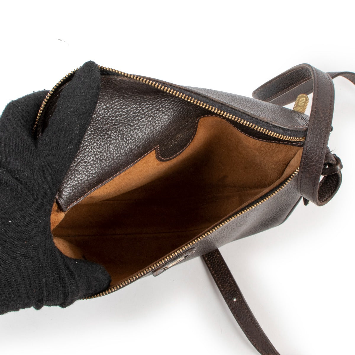 Buy an authentic second hand Delvaux Macao Brown Leather Crossbody in good condition at Labellov
