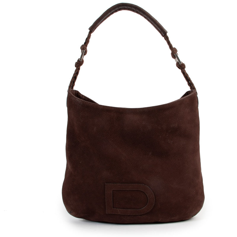 Shop now for your favorite 100% authentic Delvaux bags, at Labellov.