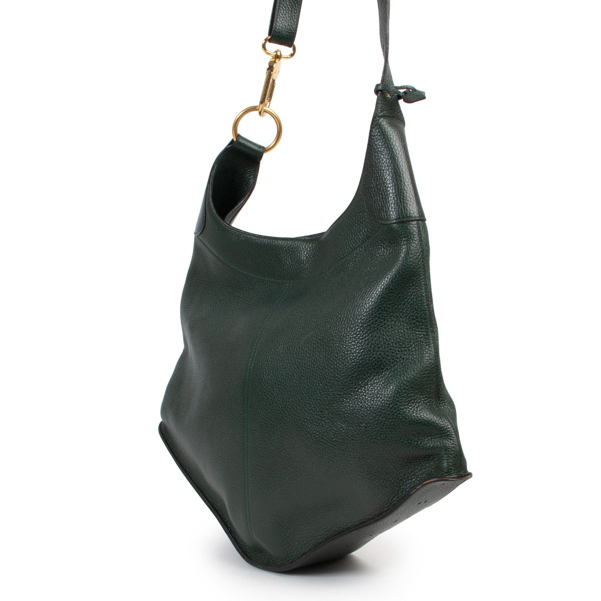 Shop now your favorite pre-loved designer bags, at Labellov.