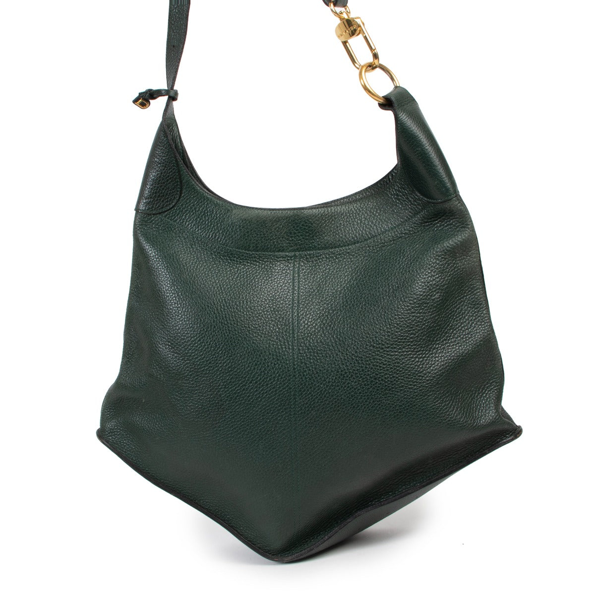 Shop now your favorite pre-loved designer bags, at Labellov.
