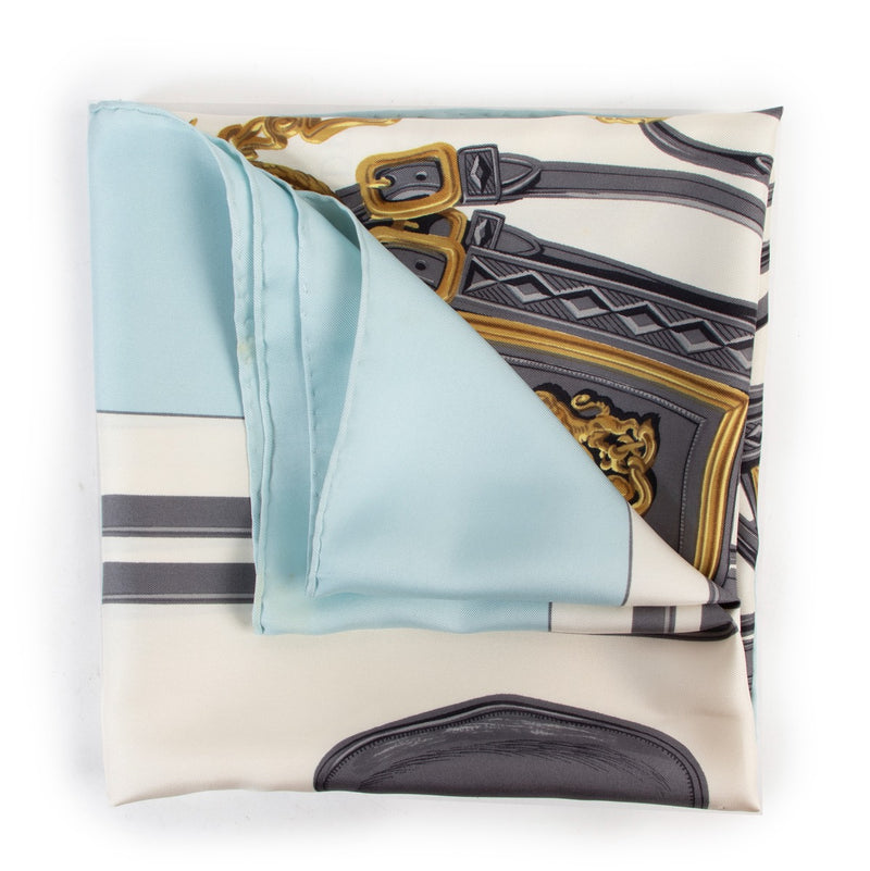 Shop now for your favorite 100% authentic Hermès accesoires, on Labellov.