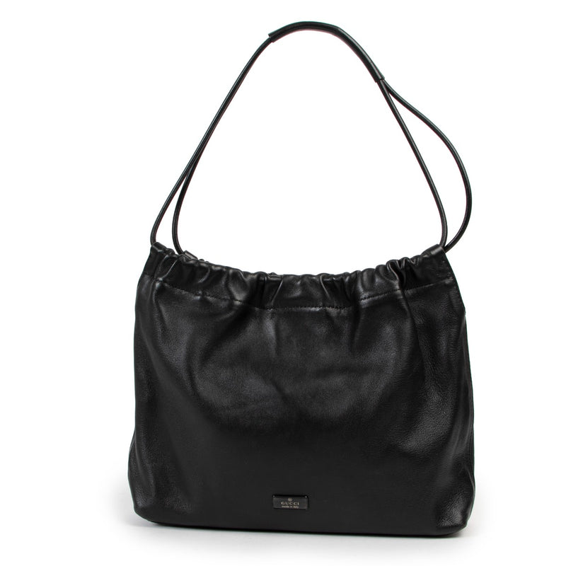 Shop now your favorite pre-loved designer handbags, at Labellov.
