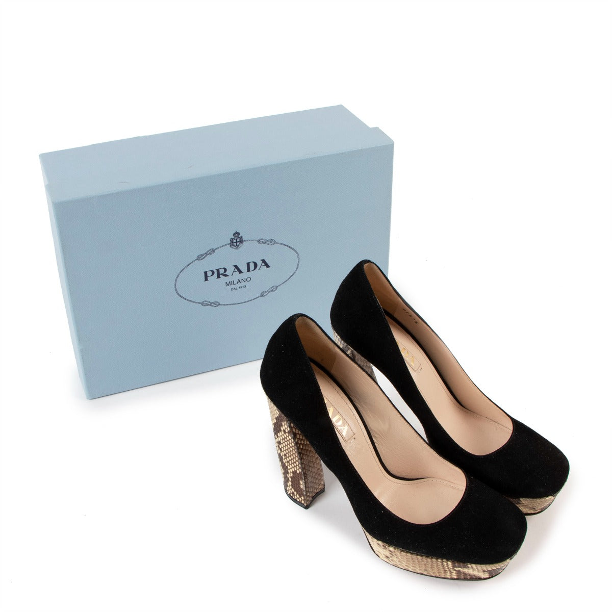 Buy online authentic second hand Prada Black Suède Snakeskin Pumps in very good condition at Labellov in Antwerp.