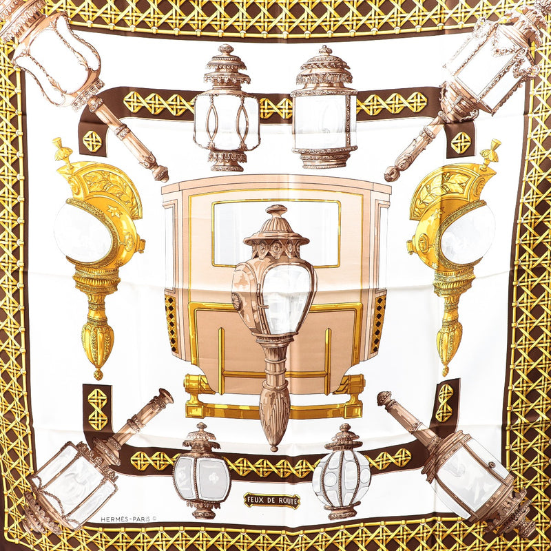 Buy an authentic second-hand Hermès Carré Feux de Route Silk Scarf in very good condition at Labellov in Antwerp.