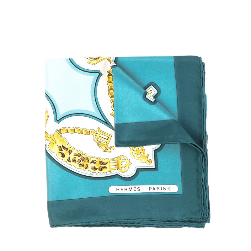 Buy an authentic second-hand Hermès Carré Les Eperons F. De La Perrière Silk Scarf in very good condition at Labellov in Antwerp.