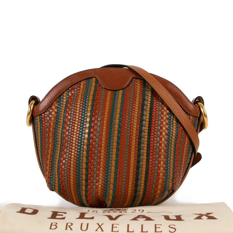 We buy and sell your authentic designer bags such as this Delvaux Toile de Cuir Multicolor Crossbody Bag for the best price at Labellov vintage shop in Antwerp.