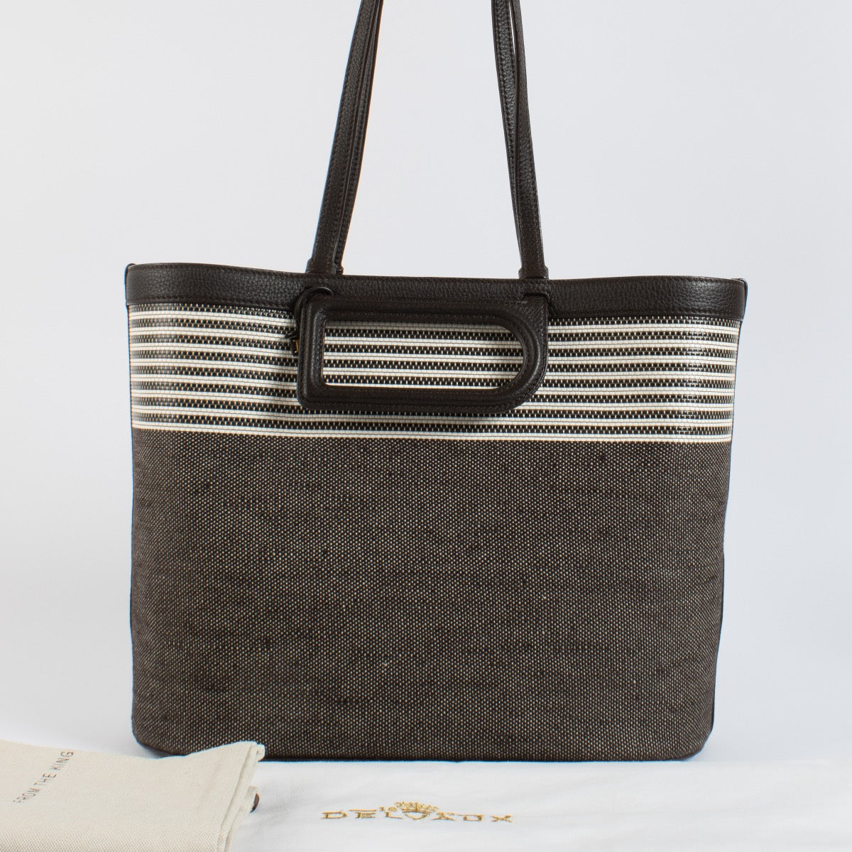 Authentic second hand Delvaux D to D MM Ebene Toile Sangle Taurillon Empire Shoulder Bag on Labellov.com