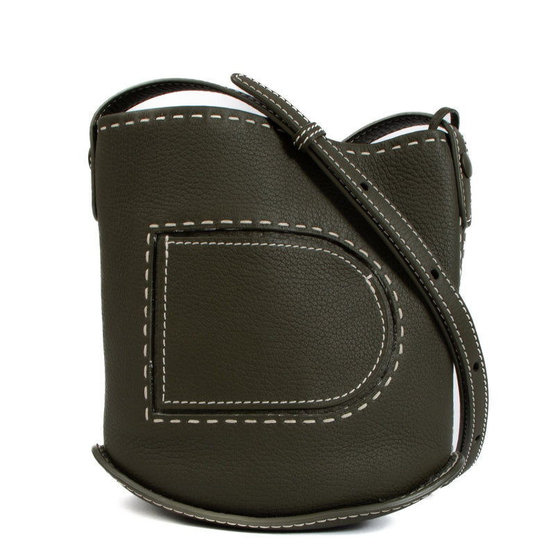 Shop safe online at Labellov in Antwerp, Brussels and Knokke this 100% authentic second hand Delvaux Kaki Taurillon Soft Pin Mini Bucket Surpiqué