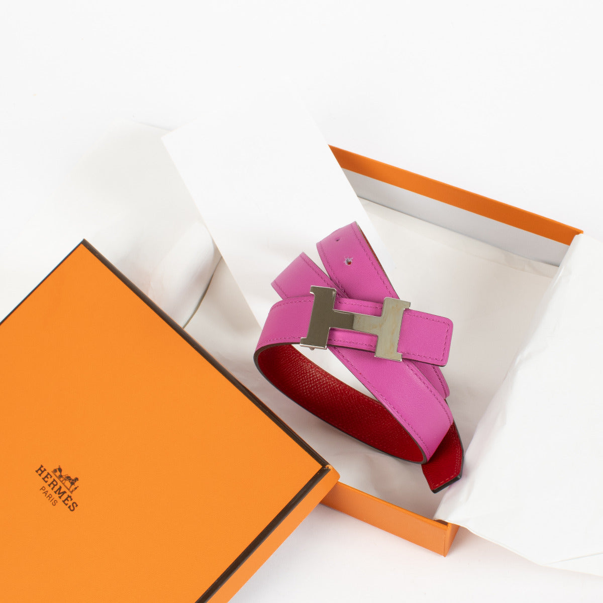 Hermès Constance Riem Magnolia & Rouge Casaque - maat 80