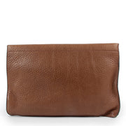 Buy online an authentic second hand Delvaux clutch in preloved condition at Labellov in Antwerp.