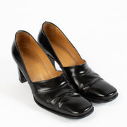 shop 100% authentic second hand Hermès Black Brushed Leather Pumps - Size 37 1/2 on Labellov.com