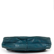 Shop this authentic second hand Dries Van Noten shoulder bag now at Labellov in Antwerp.