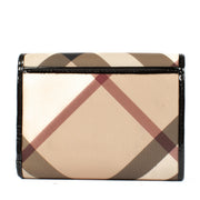 Shop safe online at Labellov in Antwerp, Brussels and Knokke this 100% authentic second hand Burberry Nova Check Wallet