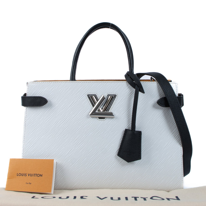 Louis Vuitton Monogram Montaigne MM Top Handle for the best price at Labellov secondhand luxury in Antwerp