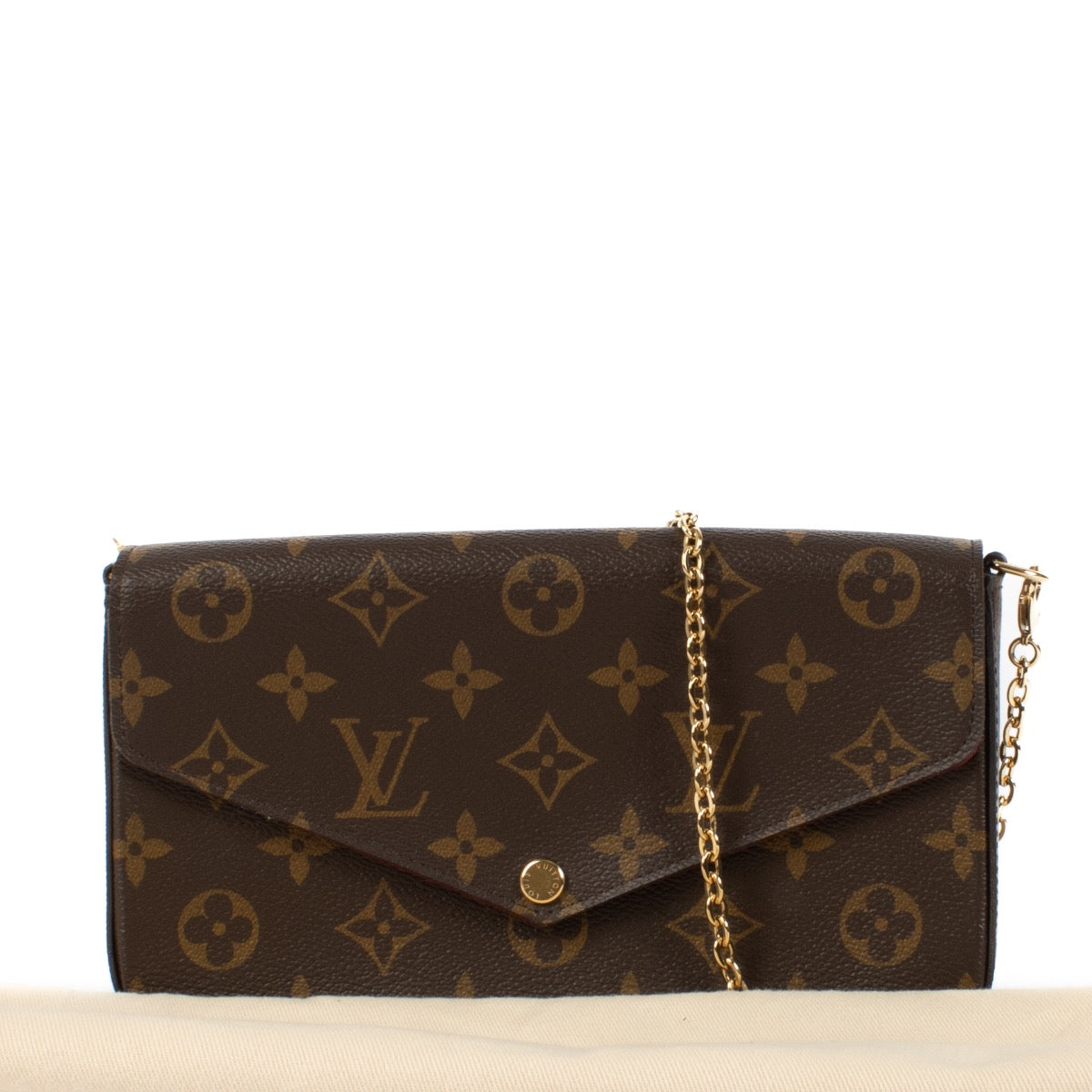 Shop safe online at Labellov in Antwerp, Brussels and Knokke this 100% authentic second hand Louis Vuitton Monogram Canvas Pochette Félicie